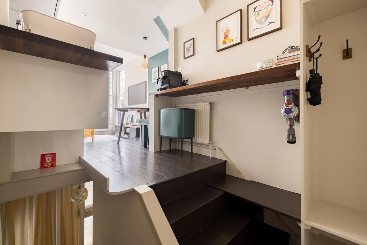 Charming Maisonette With Workspace In Notting Hill Londra